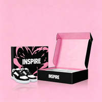 Boîtes d'emballage d'expédition personnalisées en carton ondulé noir pour chaussures, impression couleur en gros, boîtes en papier artistique