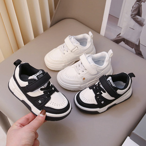 Chaussures de course pour bébés garçons et filles de haute qualité en gros, baskets pour enfants printemps-automne - Product Image 1