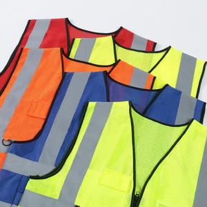 เสื้อกั๊กสะท้อนแสงสำหรับผู้ชายชุดใส่ทำงานแขนกุดผ้าถักจากโพลีเอสเตอร์มีกระเป๋าหลาย100% - Product Image 3