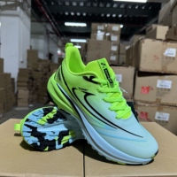 Chaussures de course pour l'entraînement en plein air, hommes et femmes, dessus en maille légère dégradée, semelle en caoutchouc antidérapante, baskets de jogging athlétiques