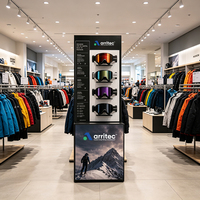 Présentoir métallique personnalisé pour lunettes de ski et de snowboard avec logo pour magasin de snowboard et présentation extérieure