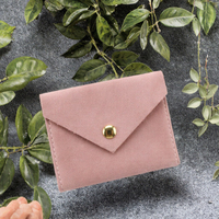 Pochette à bijoux de luxe en suède style enveloppe avec fermoir doré, petit sac de rangement en microfibre pour bagues et boucles d'oreilles, emballage en gros