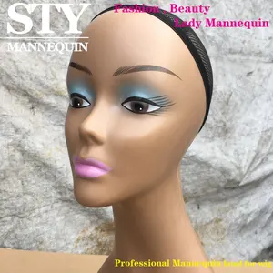 Mannequin Head สีน้ำตาลผิวหุ่นนางแบบหญิงหน้าอก Mannequin วิกผมแต่งหน้าเงา