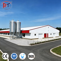 Gallinero Moderno Prefabricado con Estructura de Acero, Armazón Galvanizado de Alta Resistencia, Resistente al Viento, para Gallinas de Corral