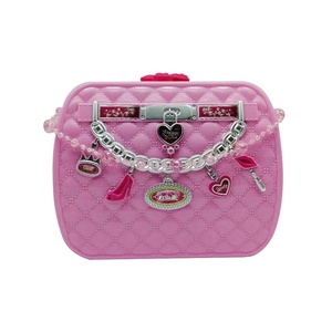 <span class=keywords><strong>Fille</strong></span> rouge à lèvres vernis à ongles princesse maquillage boîte jouet pour <span class=keywords><strong>cadeau</strong></span> d'anniversaire - Product Image 2