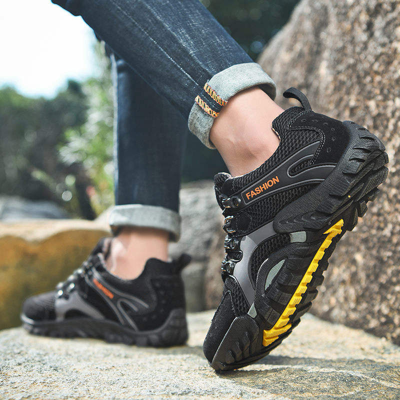 Men's Hiking Shoes Breathable, Durable, and Comfortable