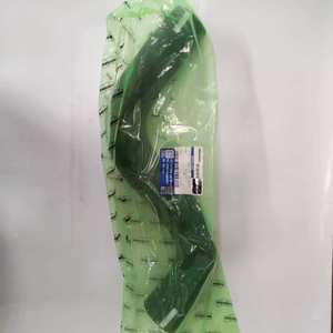 Doosan <span class=keywords><strong>Daewoo</strong></span> Hyunda iショベルDX800LC-5Bウォーターホースオリジナルパーツ420109-00850Cラジエーターウォーターホース - Product Image 2