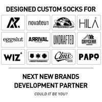 Nouvelle Arrivée Chaussettes Athlétiques Personnalisées Broderie Artistique Motif Personnalisé Respectueuses de la Peau Chaussettes de Sport Personnalisées en Gros