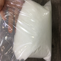 Alcool polyvinylique (PVA) de qualité industrielle 2699, utilisé pour la peinture, les adhésifs, les agents de traitement du papier et les agents dispersants