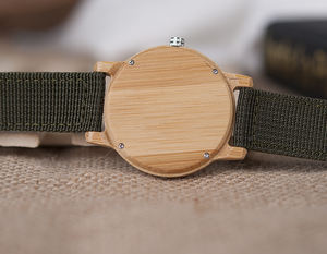 Relojes de Moda para Hombre, Correa de Nailon de 44 mm, Caja de Madera, Venta al por Mayor, Entrega Rápida, Oferta - Product Image 4