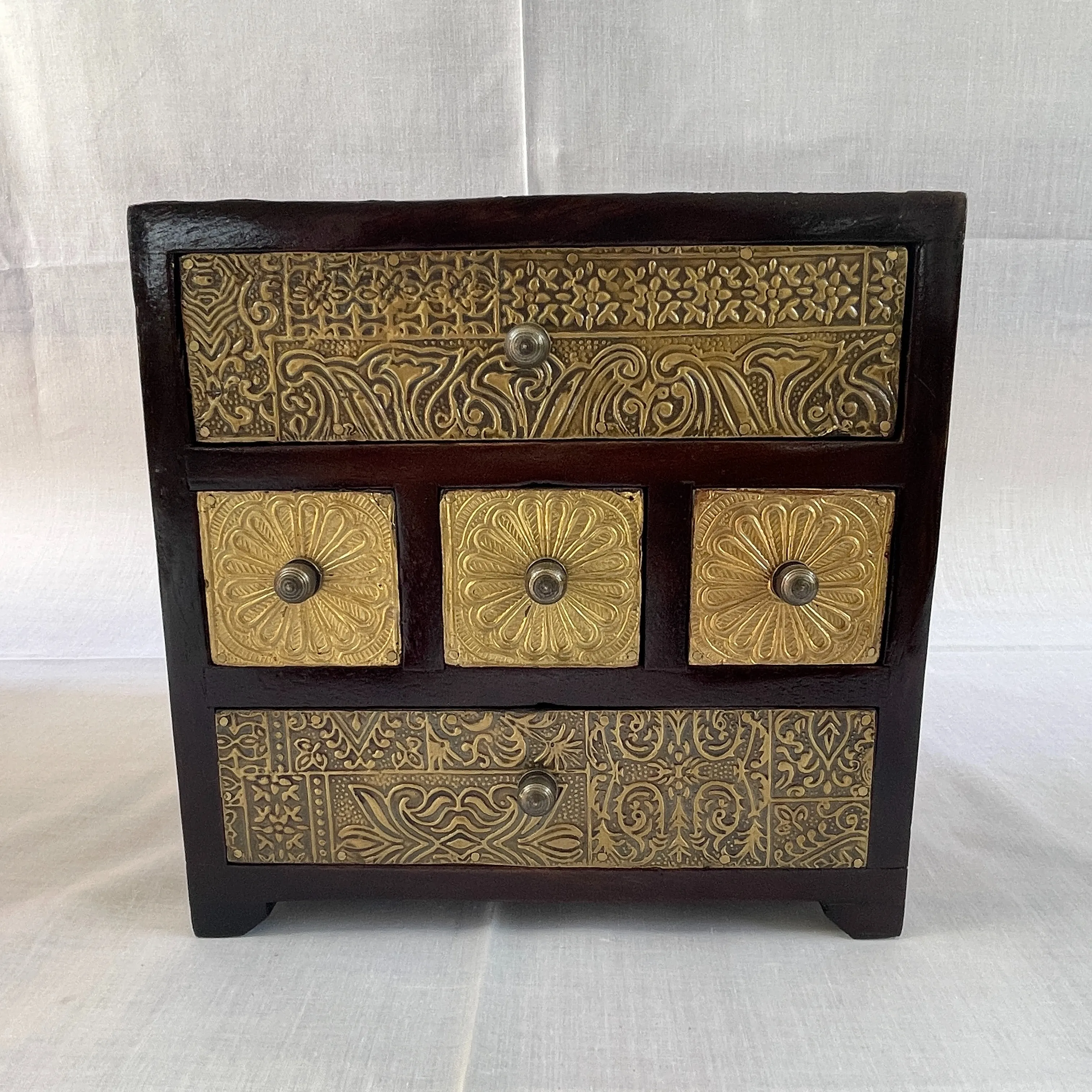 WOOD MDF BRASS PAINTED 5 DREWER 1 DOOR Temple With Doors & 2 Drawers For Living Room Handmade Bulk Product