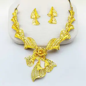 Factory Wholesale New Fashion Pakistani Bridal Jewelry Sets Women Necklace Earrings 18k Gold Plated Classical Party Gift