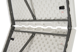 <span class=keywords><strong>Table</strong></span> <span class=keywords><strong>de</strong></span> salle à manger rectangulaire en plastique blanc pliable <span class=keywords><strong>de</strong></span> 6 pieds pour <span class=keywords><strong>8</strong></span> <span class=keywords><strong>personnes</strong></span>, robuste, pour les fêtes <span class=keywords><strong>de</strong></span> <span class=keywords><strong>jardin</strong></span>, vente en gros - Product Image 2