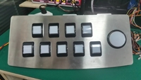 Vente en gros de machines de jeu, ensemble de panneaux de boutons de commande, style de luxe avec pièces métalliques et harnais, prix compétitif