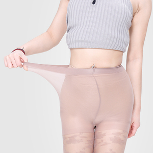 Medias de nailon personalizadas con estampado digital jacquard floral, parte superior controlada, para mujer, con puntera reforzada - Product Image 3