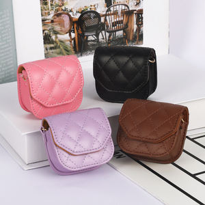 Bolsa de almacenamiento de auriculares de diseñador de cuero de PU de lujo para <span class=keywords><strong>Airpods</strong></span> 1 2 3 4 <span class=keywords><strong>Pro</strong></span> 2 Puffer <span class=keywords><strong>Mini</strong></span> Crossbody Bag Case - Product Image 2