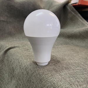Cache-lampes en plastique SKD A19 blancs, culot E27, ampoules LED SMD à télécommande dimmable certifiées Energy Star, remplacement pour entrepôt - Product Image 6