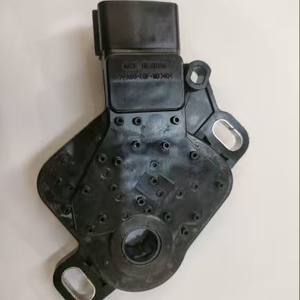 Conector Automotriz Yunnuo 31918-3VX0C, Enchufe Eléctrico de Plástico Negro para Arnés de Cableado de Vehículos - Product Image 4