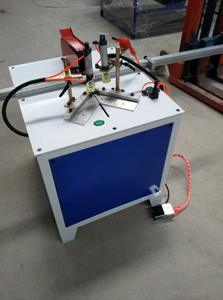 Machine à découper les profilés en aluminium Machine à découper les profilés en aluminium Machine à découper les bords des profilés en aluminium - Product Image 2