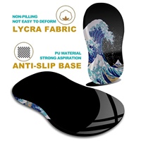 Tapis de souris de jeu à dragonne ergonomique antidérapante en forme d'éponge à mémoire confortable pour le bureau et la maison