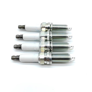 1884908080 18849-08080 Juego de 4 Bujías para Hyundai Veloster Elantra <span class=keywords><strong>Kona</strong></span> para Kia 2022-2024 Forte Seltos 1.6L - Product Image 1