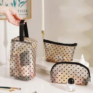 10 Bolsas de Maquillaje Pequeñas de Nailon con Forma de Corazón y Logotipo Personalizado, Bolsa de Almacenamiento de Artículos de Aseo con Cierre, Bolsa de Cosméticos de Malla - Product Image 3