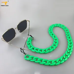2024 Hot Fashion Eyeglasses Face Masker Chain Cord Sunglasses Lanyard Acrylic Glass Material Stainless Gold Holder with Pearls