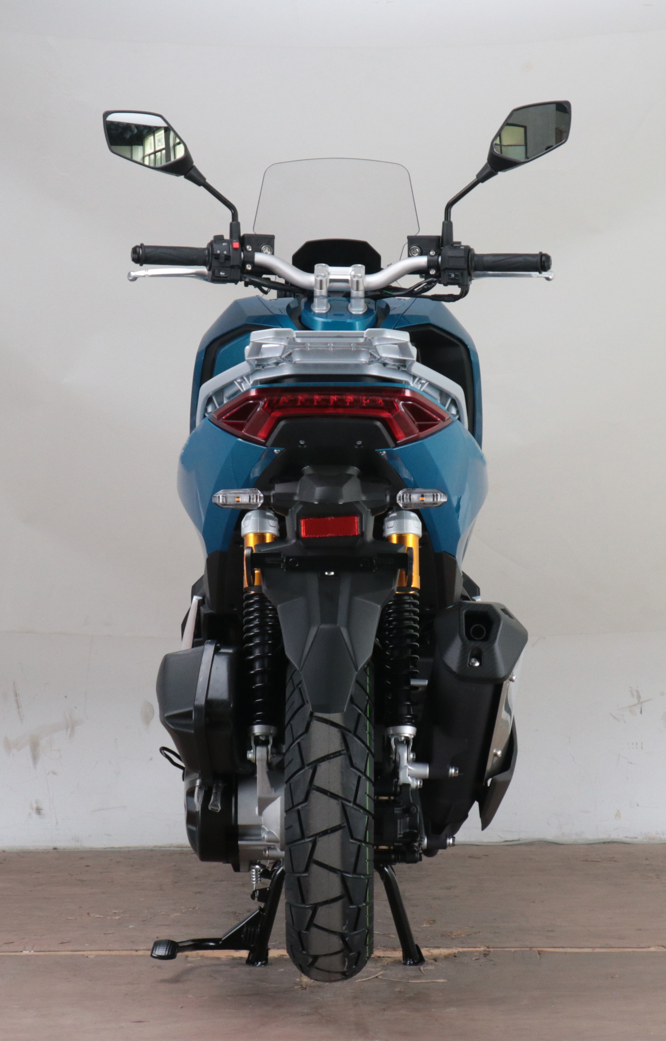 ADV160 KF54 マフラー NOBI BOLD NX HALF BLUE 楽天市場】【SP忠男】ADV-GE-24 HONDA ADV160 (8BK-KF54