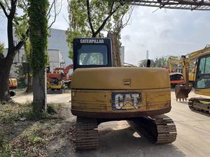 Excavatrice Caterpillar 307D d'occasion, 7 tonnes, excavatrice hydraulique sur chenilles avec godet de terrassement, matériel de construction - Product Image 4