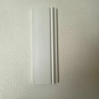 Plinthes et panneaux muraux décoratifs modernes en PVC blanc haute densité pour la maison, faciles à installer, imperméables