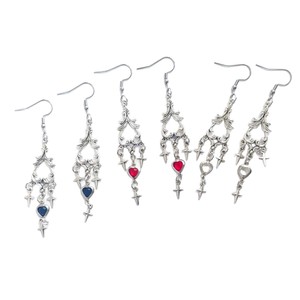 Boucles d'oreilles pendantes en forme de cœur rouge et noir avec étoiles argentées style gothique victorien pour femmes, <span class=keywords><strong>bijoux</strong></span> gothiques pour Halloween - Product Image 6