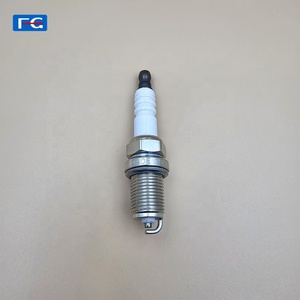 Bujía automática de alta calidad RFN58LZ OEM repuestos para automóviles bujía de coche en bujía de motor de coche - Product Image 1