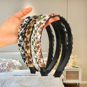 Diadema elegante de tela a cuadros para mujer, de ala ancha, para uso diario, primavera 2023, combinación aleatoria, hecha a mano - Product Image 2