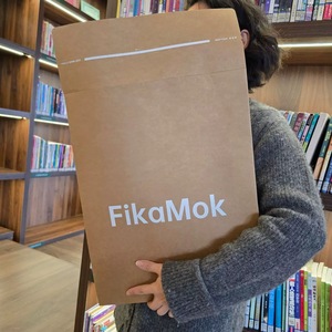 Biểu Tượng Tùy Chỉnh Có Thể Tái Chế Kraft Túi Giấy Tự Dính Tái Chế Giấy Bưu Phẩm Vận Chuyển Phong Bì Cho Trang Phục T-Shirt Bao Bì - Product Image 2