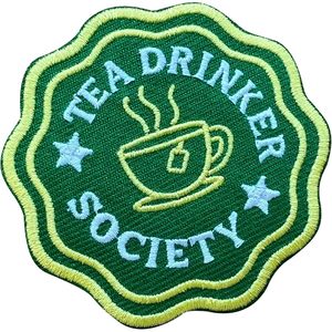 Patch brodé Tea Drinker Society, 3 pouces, à coudre ou à repasser, applique en tissu, cadeau - Product Image 1
