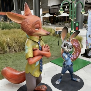 Sculptures de personnages de Zootopia, statues d'animaux de <span class=keywords><strong>film</strong></span> réalistes, conçues pour les parcs à thème, les centres commerciaux, la décoration intérieure et les expositions - Product Image 1