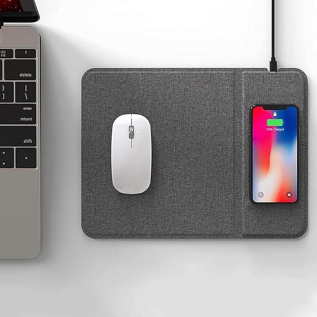 Wireless Charging Mouse Pad with Wrist Support Rubber Material in Stock