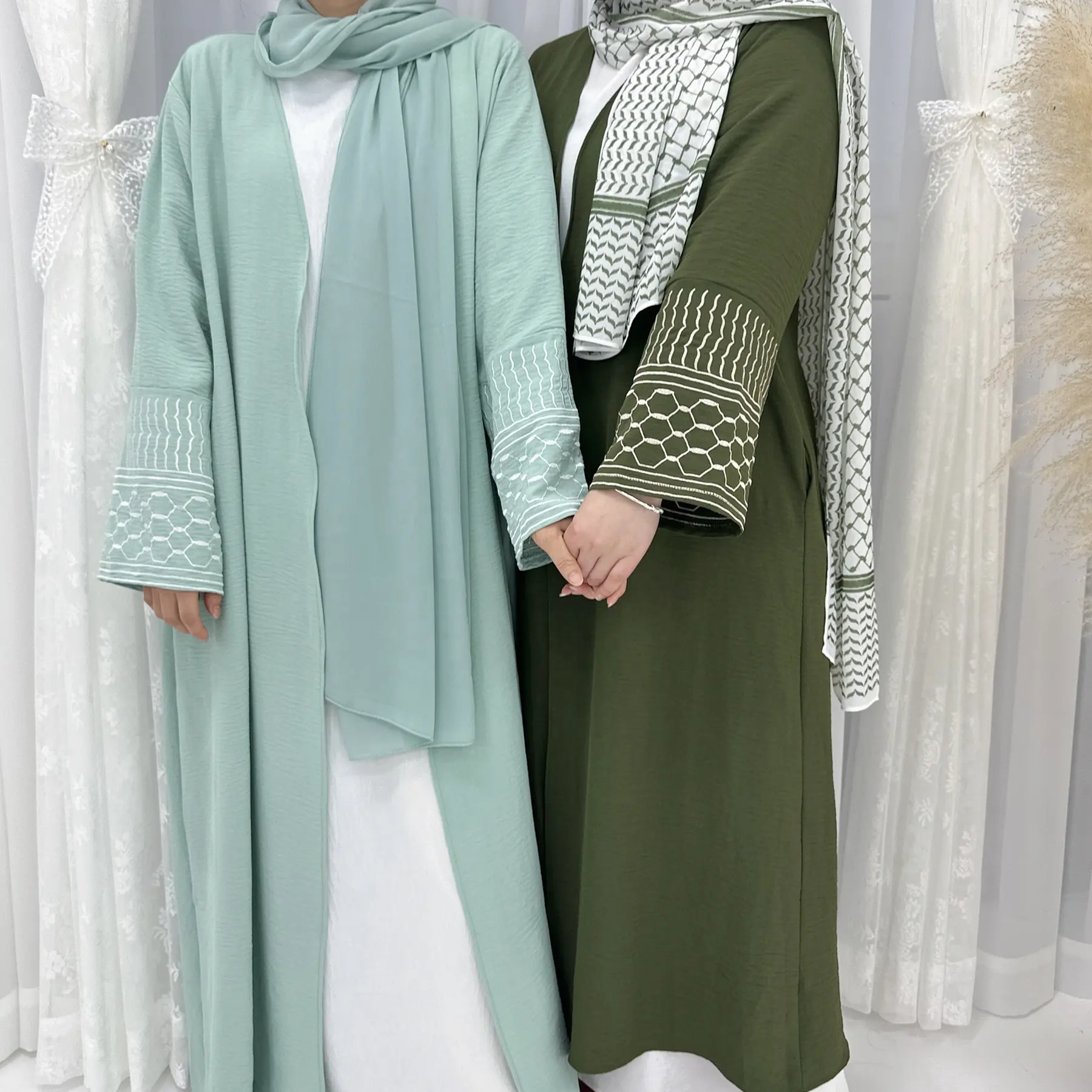 ईद अबाया महिलाओं के लिए खुली लंबी पोशाक अबाया दुबई किमोनो मुस्लिम कार्डिगन रोब इस्लामी कपड़े पैटर्न कढ़ाई मामूली खुली अबाया