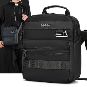 WePower Sac bandoulière grande capacité pour homme en nylon durable couleur unie avec logo en relief pour les trajets quotidiens et les voyages - Product Image 1