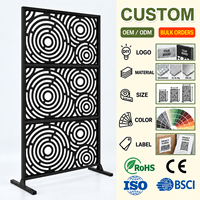Écran d'intimité en acier galvanisé en gros 600x600mm, motif personnalisé découpé au laser, avec support pour jardin communautaire