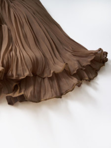 Fabricants de vêtements Ralph, nouvelle jupe plissée irrégulière élégante <span class=keywords><strong>et</strong></span> tendance pour femmes, Luci - Product Image 4