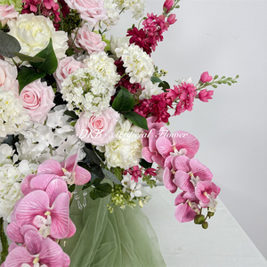 Arreglos Florales Personalizados con Flores de Tacto Real para Boda, Centro de Mesa con Bola de Flores de Hortensias Blancas y Verdes - Product Image 4