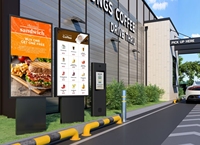 Écran de menu à affichage extérieur Lecteur numérique à travers les cartes de menu Système de signalisation numérique LCD Drive Thru pour restaurant