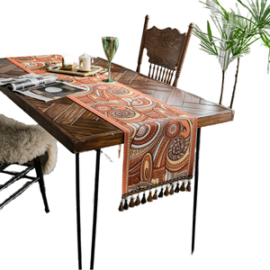 Chemin de table décoratif personnalisable en chenille jacquard tissée, style européen de luxe, pour la maison, l'hôtel, la chambre et les banquets (vente en gros) - Product Image 1