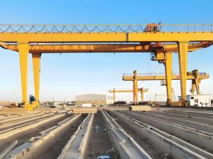 효율적인 리프팅은 효율적인 모터 엔진 핵심 부품 안전 기능을 갖춘 첨단 헤비 듀티 더블 거더 갠트리 크레인 - Product Image 6