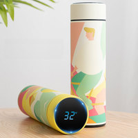 Produits écologiques 2026 Bouteilles d'eau de gymnastique Affichage LED de température Type de bouteille d'eau Flacon à vide intelligent en acier inoxydable