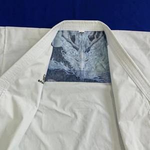 Toile de haute qualité WKF karaté <span class=keywords><strong>KATA</strong></span> Gi uniforme de karaté <span class=keywords><strong>kimono</strong></span> vêtements pour l'entraînement et la compétition - Product Image 1