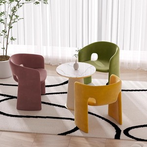 Ensemble de chaises et de tables modernes et solides Meubles créatifs rouges en filet pour la maison, le salon et la réception. - Product Image 2