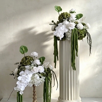 Weiß-Grünes Hängendes Orchideen-Blumenarrangement für Römische Säulen, Hochzeits-Eingangsdekoration