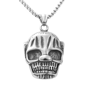 yunnique Skull Pendant Stainless Steel Men's Necklace Retro Geometric Design 190139 - Product Image 4